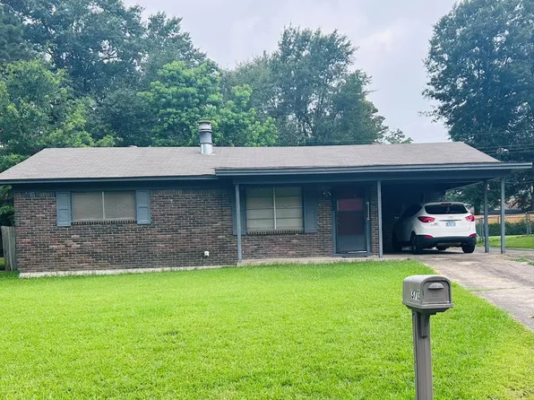 3713 Forestwood St, Texarkana, AR 71854