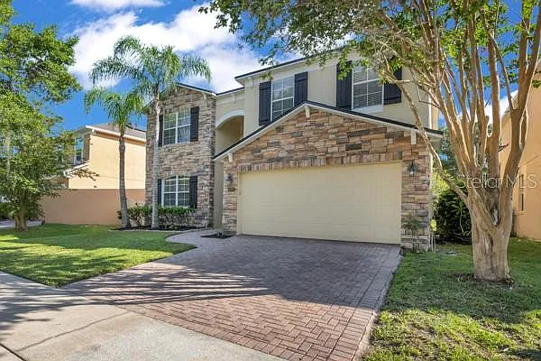 5 bed, 4.0 bath, 3170 sqft, $4,680 — Photo 2