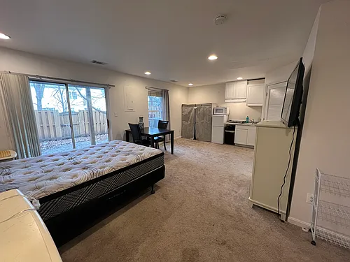 8708 Phipps Farm Way Photo 1