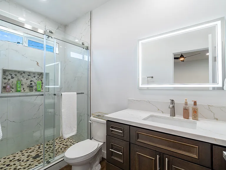 15553 Avenue Manzana — Photo 16