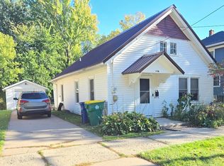 815 S Clay St, Green Bay, WI 54301