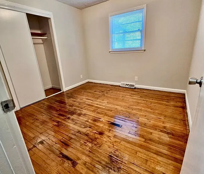 218 Brookwood Rd — Photo 6