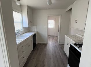 548 Esgar Ave, Modesto, CA 95350