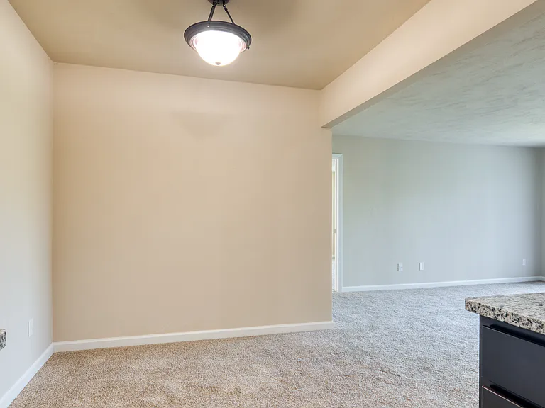 Summer Station Apartments Where Comfort Meets Coastal Living — Photo 118