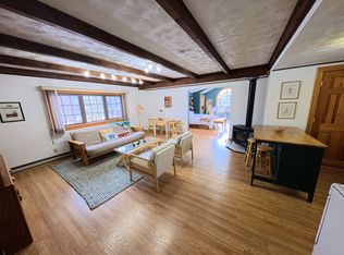 40 Walnut St #2, Plainville, MA 02762