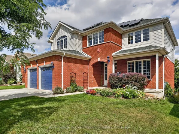 1072 Silverdale Rd, Peterborough, ON K9J 7W6
