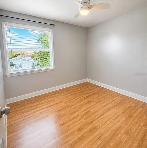 5124 Springwood Dr — Photo 11