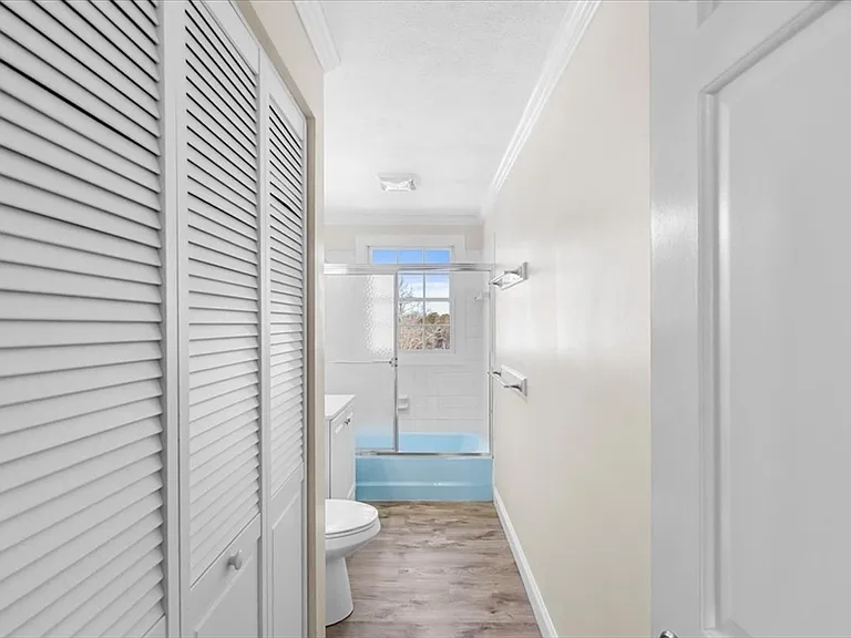 8 Captain Cook Ln #U — Photo 21