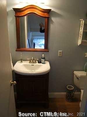 2nd image of 925 Oronoke Rd Unit 17D