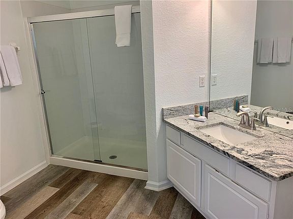 5th image of 5000 Cayview Ave Unit 21008