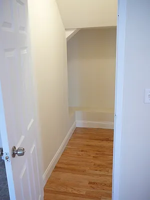 Rented by Warren T Real Estate Corp. | media 21