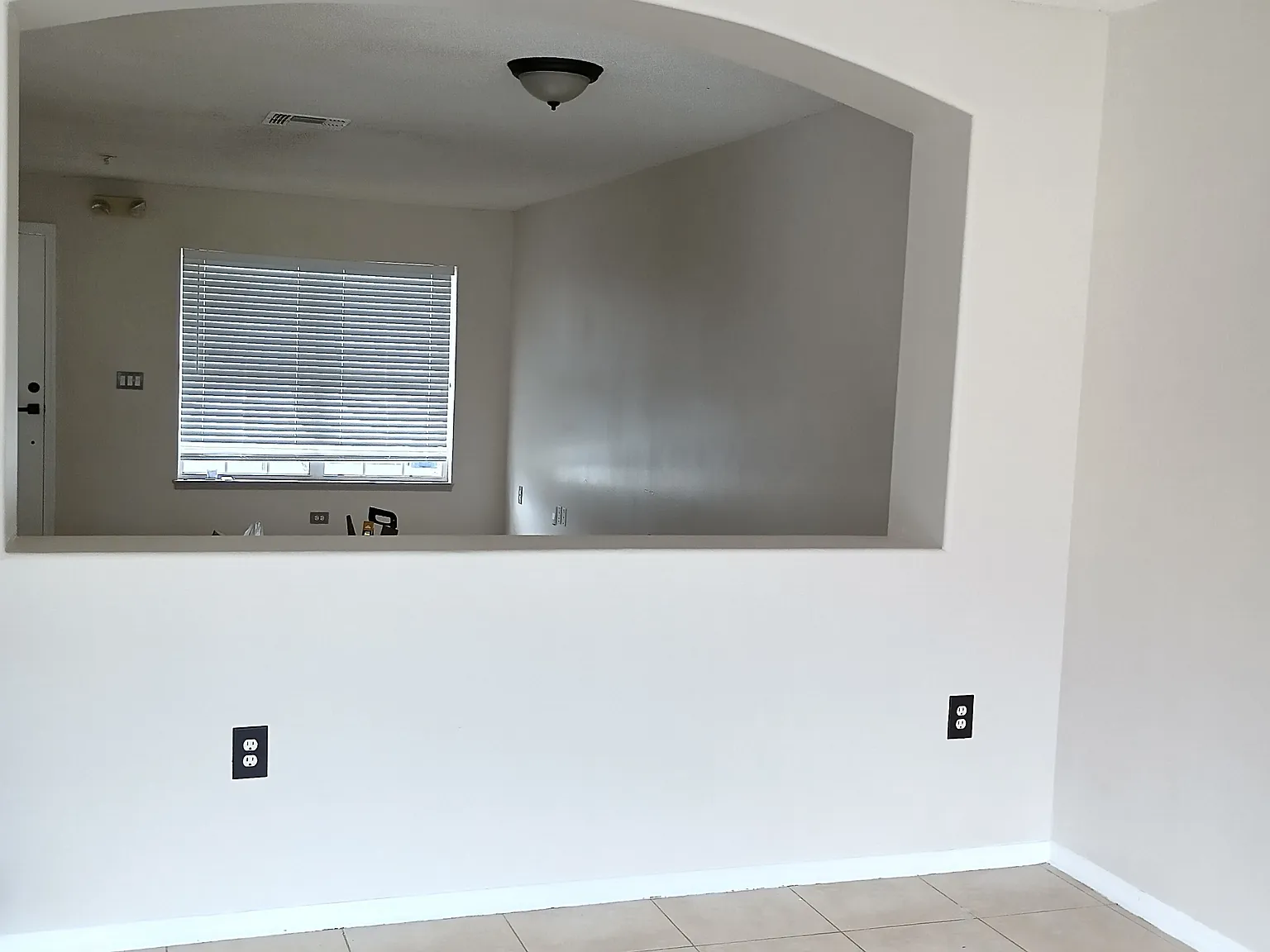 1241 Sandbrook Dr — Photo 3