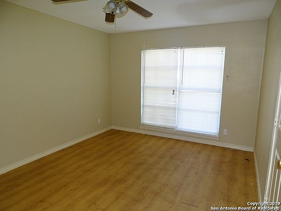 4th image of 4314 Sun Gate St