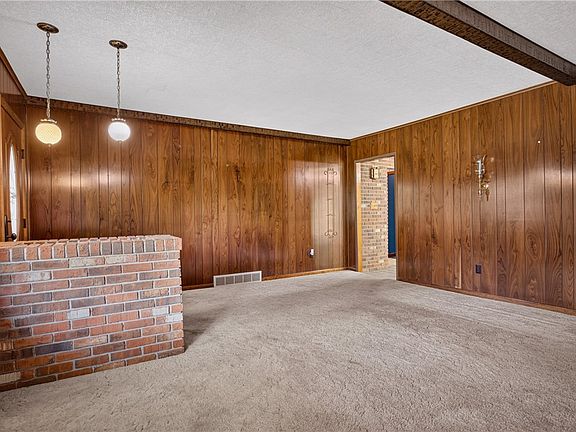 4th image of 706 Taylorstown Ridge Rd