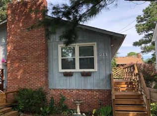 211 65th St #A, Virginia Beach, VA 23451