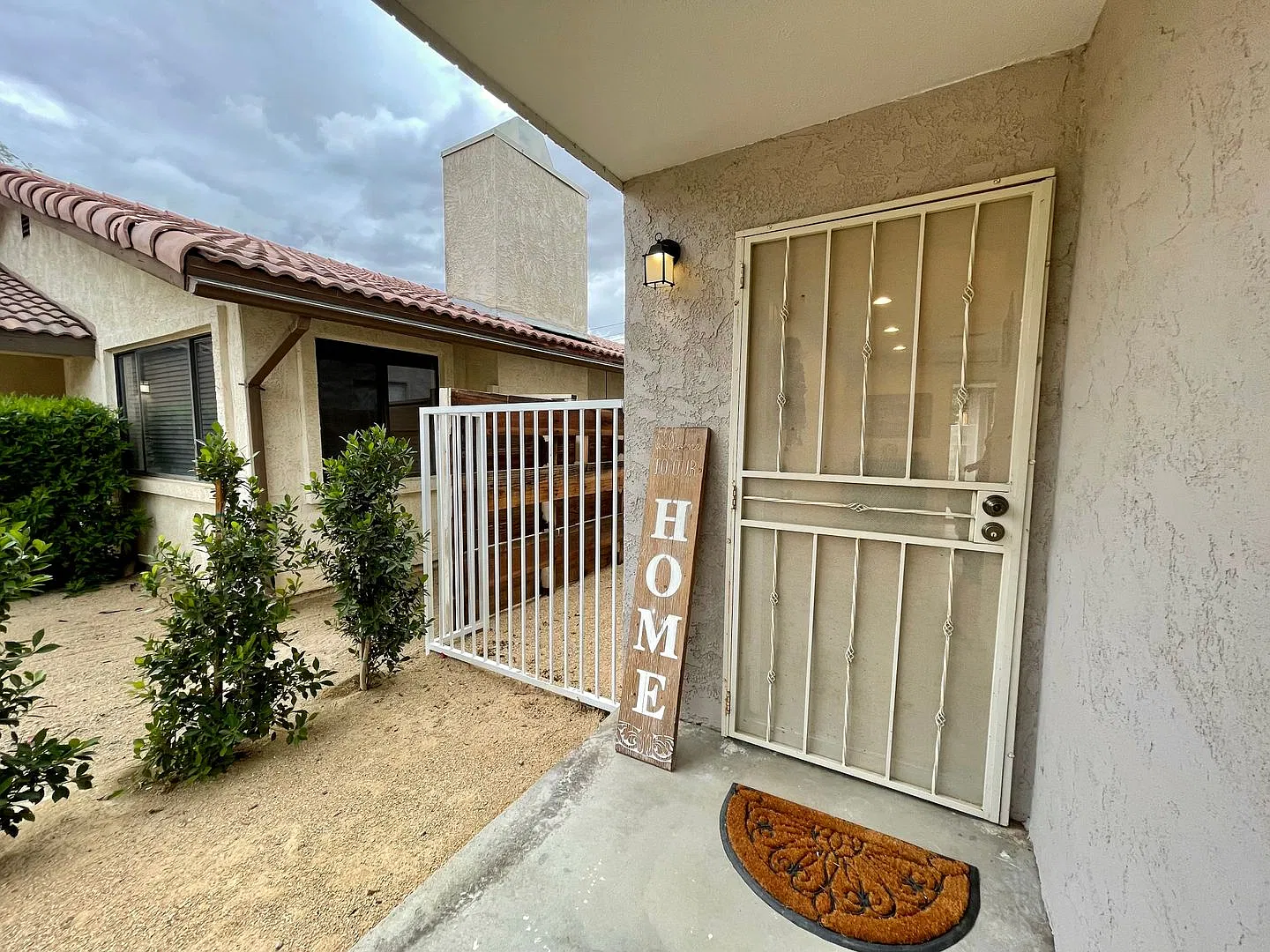 Coming Soon! Lovely 2 Bedroom 1 Bathroom Unfurnished Home In la Quinta! — Photo 3