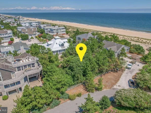 9 Hall Ave, Rehoboth Beach, DE 19971