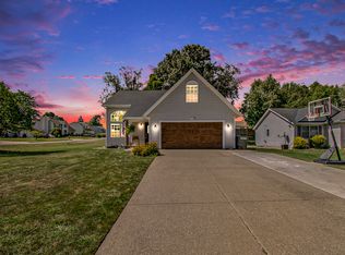 218 Black Cherry Ln, Battle Creek, MI