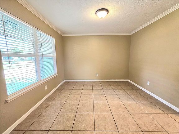 5th image of 6510 Lynngate Dr