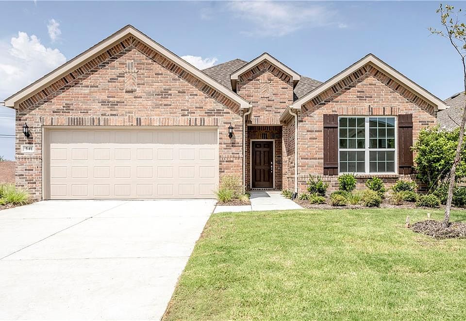 1st image of 541 Yellowstone Dr