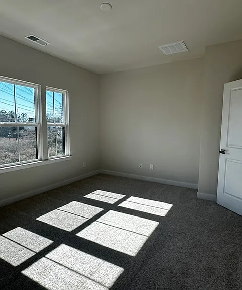 8008 Pinot Ln — Photo 24