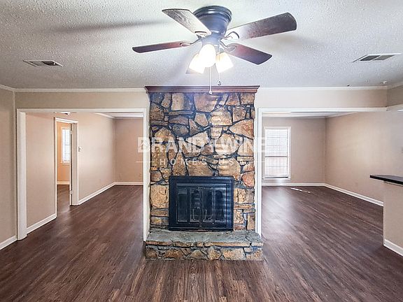 5th image of 3242 Aquarius Ave
