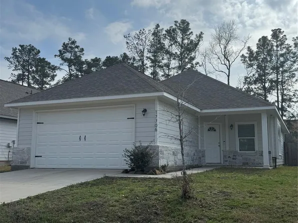 17706 Cedar Crest Dr, Conroe, TX 77306