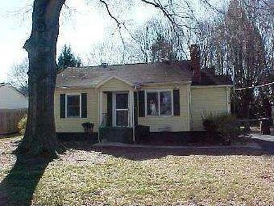906 Oregon St, Kannapolis, NC, 28083