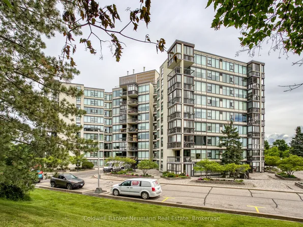 23 Woodlawn Rd E #205, Guelph, ON N1H 7G6