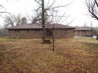 1930 E Farm Road 94, Springfield, MO 65803