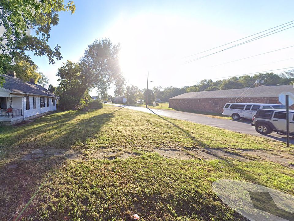 1st image of 2203 Sheldon St