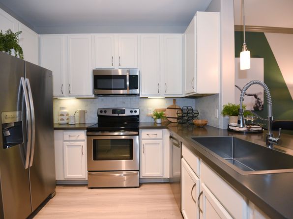 19002 Mission Park Dr APT 327