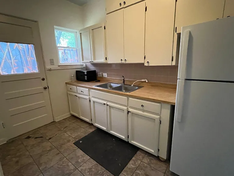 415 W Lynwood Ave #3 — Photo 14