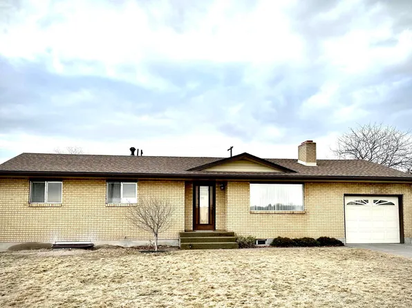 601 E 27th St, Burley, ID 83318
