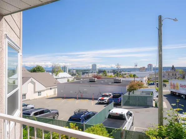 240 Milton St #305, Nanaimo, BC V9R 2K6