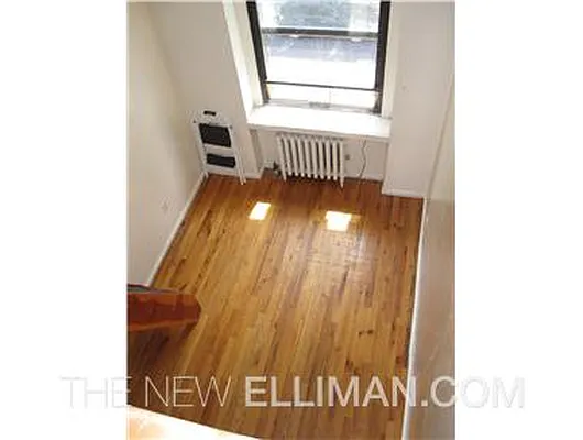 Rented by Douglas Elliman | media 26