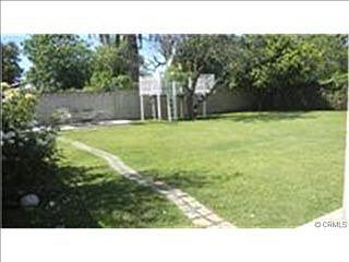 2nd image of 20514 Vose St
