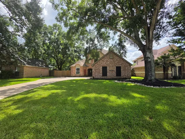 19507 Oak Station Dr, Humble, TX 77346