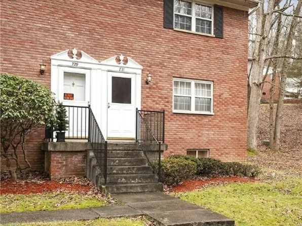 731 Castlegate Rd, South Charleston, WV 25303