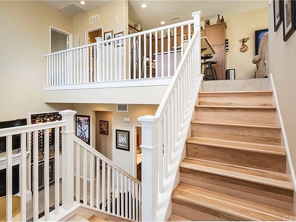 4th image of 318 Harbor Breeze Dr
