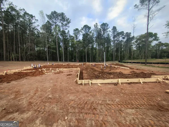 1964 W Scenic Route Hwy #54, Hogansville, GA 30230