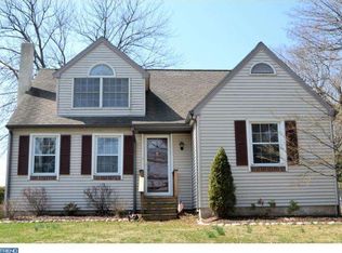 594 Borough Line Rd, Collegeville, PA 19426