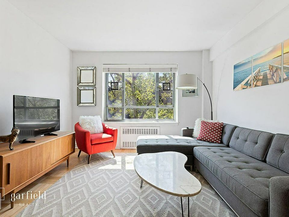 1st image of 130 8th Ave APT 5B