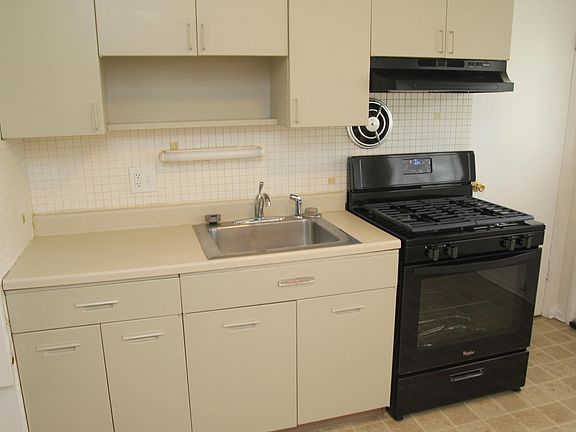 2nd image of 1111 Indian Trails Dr