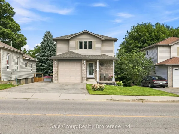 216 Thames St N, Ingersoll, ON N5C 3E4