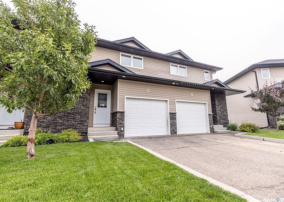 1st image of 365 Dawson Cres #12