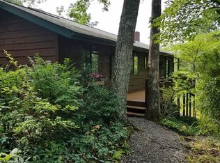 949 Timberland Trl, Franklin, NC 28734