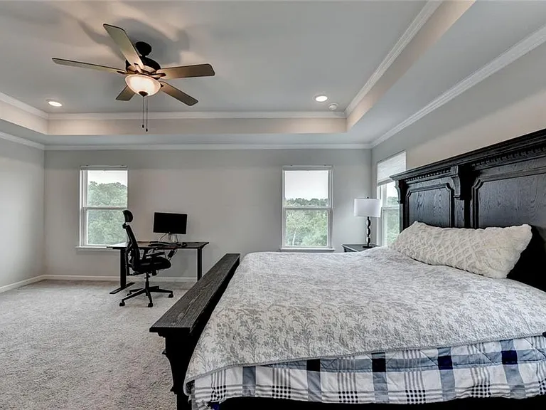 4665 Shipley Ave — Photo 61