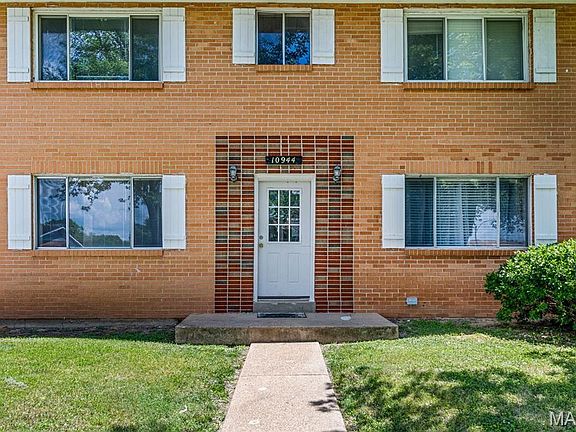 4th image of 10944 Warwickhall Dr