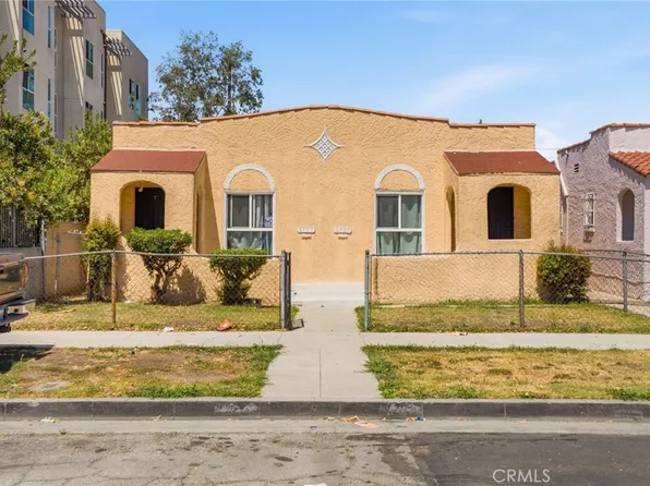 8701 Menlo Ave, Los Angeles, CA 90044